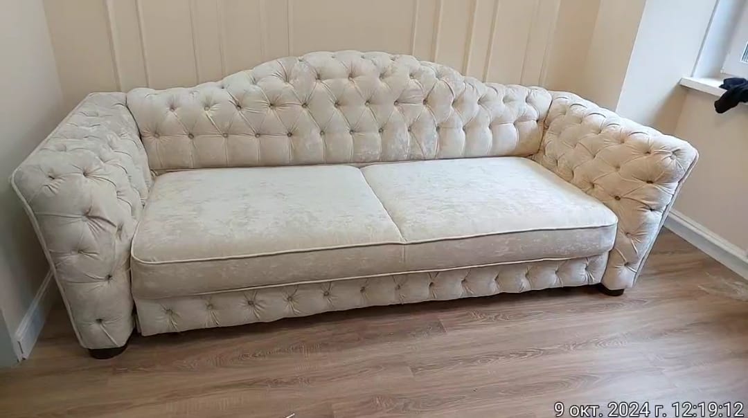 Обивка дивана. Тырныауз