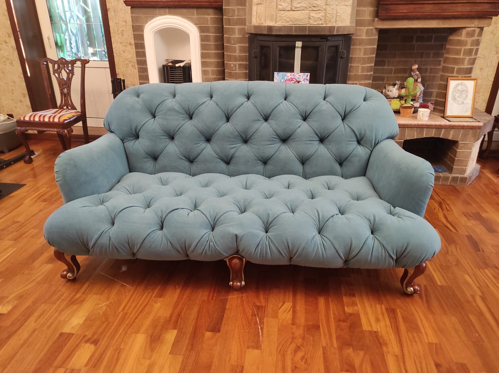 Перетяжка дивана. Тырныауз